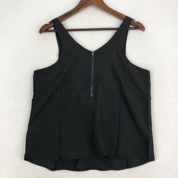 Line & Dot Revolve Women's Medium Black Chain Detail Sleeveless Crepe Blouse - Picture 10 of 10